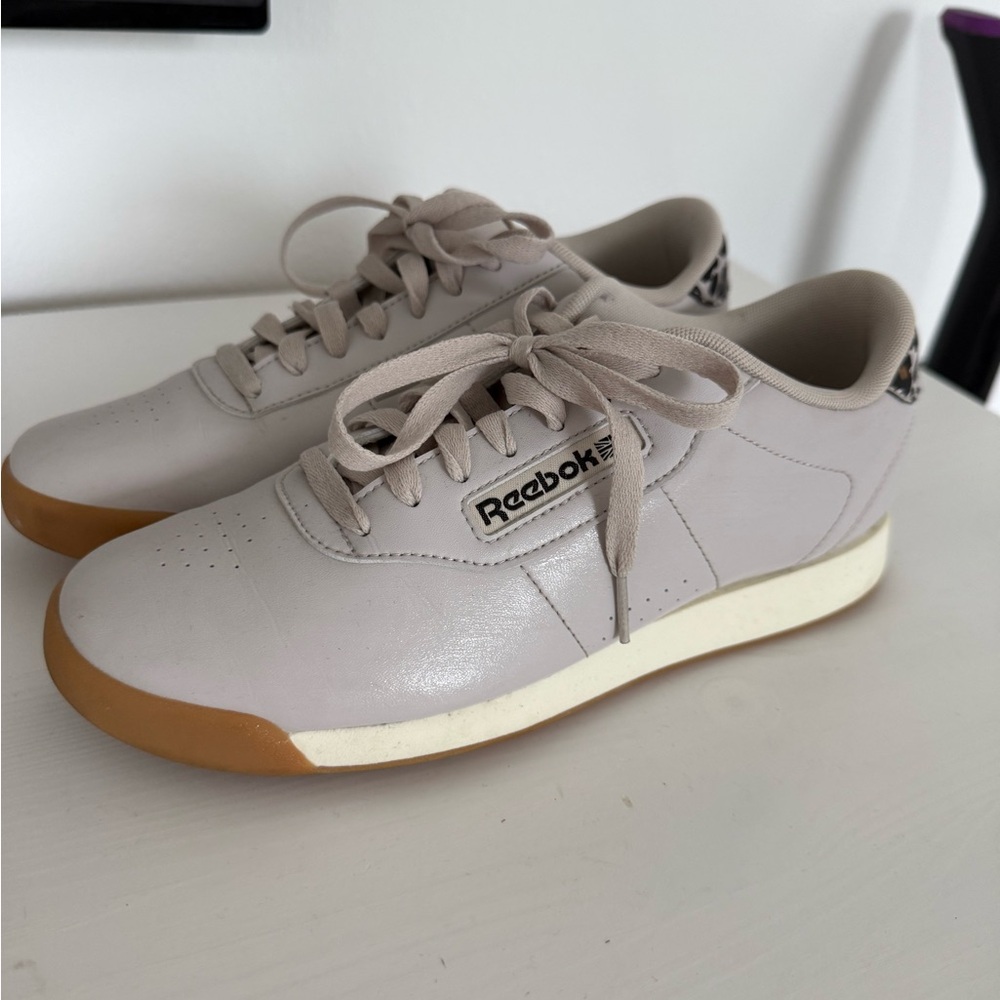 Reebok Light Taupe Sneakers with Gum Sole